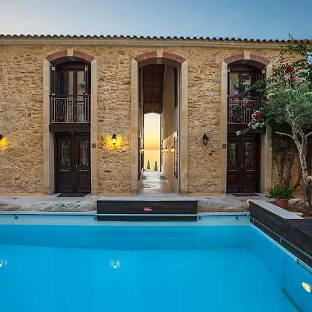 Creta Seafront Residences Отель Ретимно