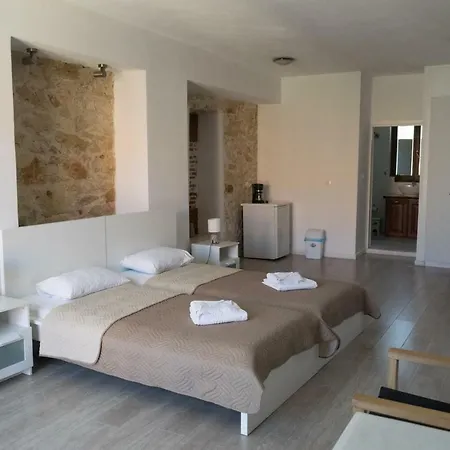 Отель Creta Seafront Residences Ретимно
