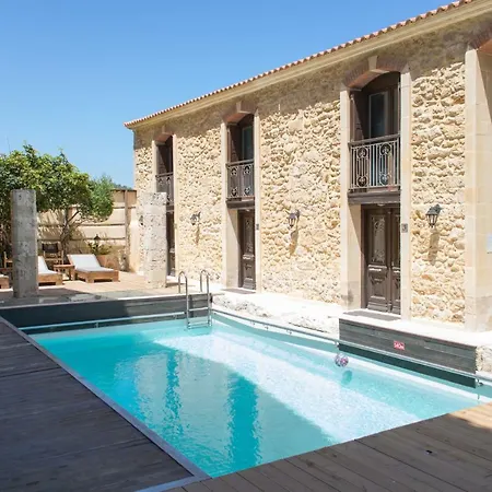 Отель Creta Seafront Residences